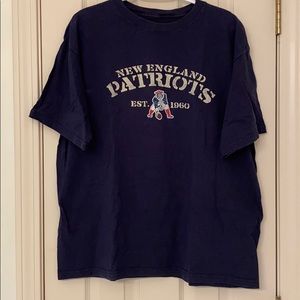 PATRIOTS T SHIRT LARGE